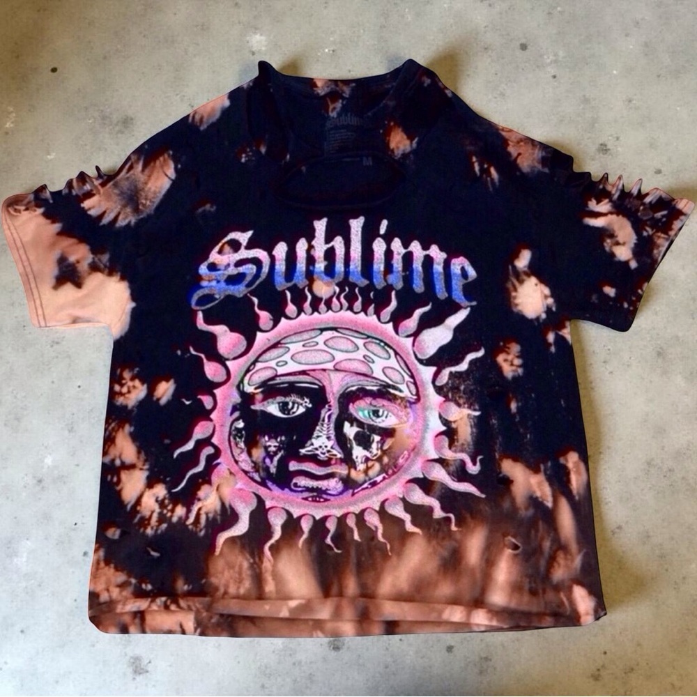 Sublime Bleach-Dye Band Tee | Distressed Grunge Fit